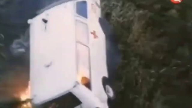 Катька и Шиз (1992) car crash scene смотреть онлайн