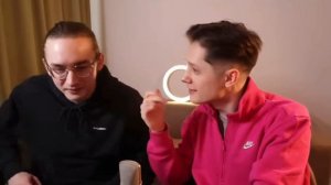 Юра и Никита шутят на протяжении 6 с половиной минут/ подборка шуток/это всё. /@etovseo