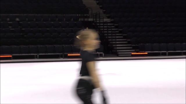 Александр Плющенко тренирует прыжки с сабелькой. Щелкунчик, репетиция. 2022 смотреть онлайн