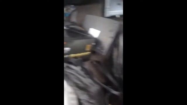 привез мамкикорпусаблоки и телевизор.