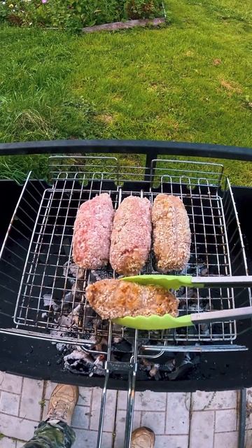 Как приготовить люля-кебаб на решетке #shorts #домогород смотреть онлайн