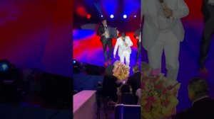 Черим Нахушев поёт на балкарском языке