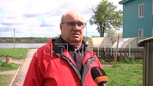 У сторожа, которого сначала посадили за то, что он защитил детей от наркомана, арестовали деньги