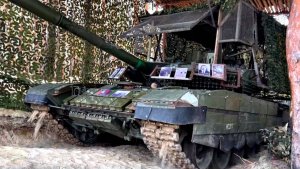 Российские танкисты провели акцию «Бессмертный полк» на Донбассе