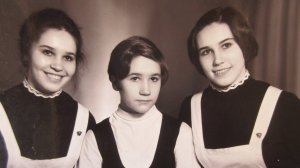 Вокальный ансамбль Сёстры Ольга Галина Наталья Кныш Виктор и Андрей Карасенко