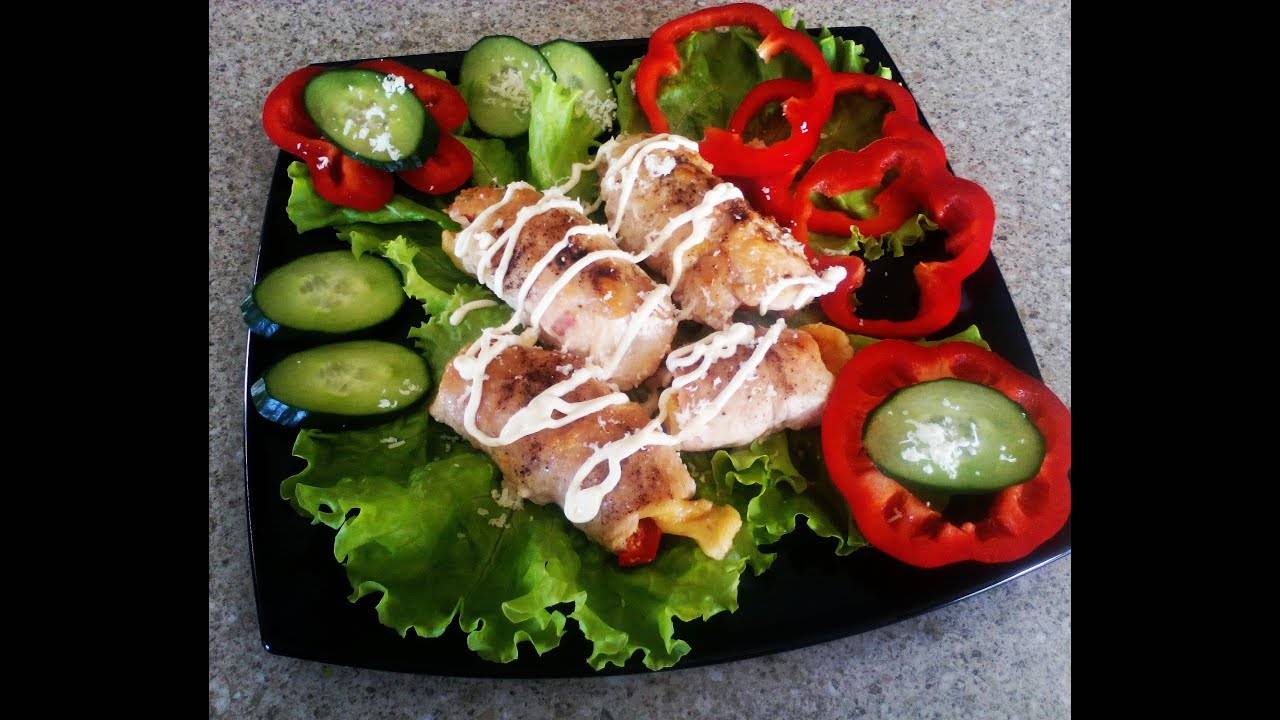 Куриные рулетики с ветчиной и сыром! смотреть онлайн