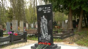 (Рыбинск-40) СТЕЛА В ЗНАК ПАМЯТИ О ГЕРОЯХ