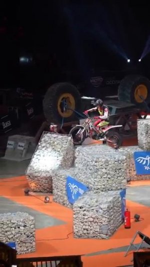 Aniol Gelabert #moto #motorsport #trialindoor #motorcycle #xtrial #bike #motorbike