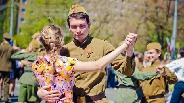 Солнечный вальс Слова,музыка:Наталья Елецкая Аранжировка,исполнение: Александр Волченко