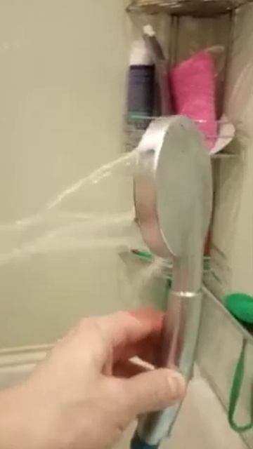 протекает лейка смотреть онлайн