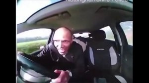 лысый мужик жестоко едет на машине по селу под фонк шок контент