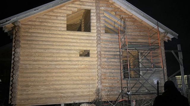 Пескоструйная шлифовка сруба в Ленинградской области | Очистка деревянных домов
