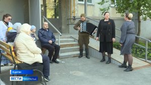 Сотрудники областного колледжа культуры проводят концерты для ветеранов