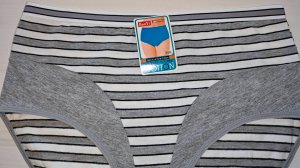 Модель женских трусиков