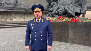Поздравление ректора СПбГУ ГА с 80-летием Победы в ВОВ