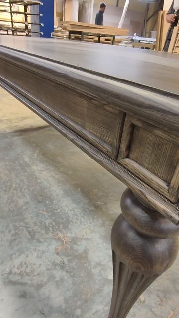 Стол классический из массива карагача 🪚🔨🗜️ смотреть онлайн