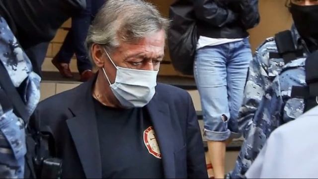 Суд приговорил Михаила Ефремова к восьми годам смотреть онлайн