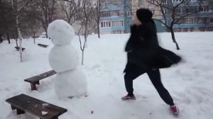 КАК ОТП*ЗДИТЬ СНЕГОВИКА 8K 60FPS (УЛУЧШЕННЫЙ МЕМ)🕯🕯🕯