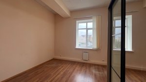 Аренда офиса 214 площадью 18 м2 на 2-м этаже Гафури,50 корп.3