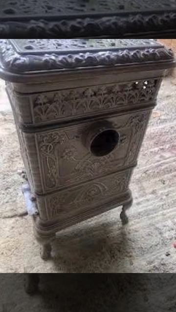 Печь, чугун/эмаль, начало прошлого века, Ар Нуво. Цена 75 смотреть онлайн