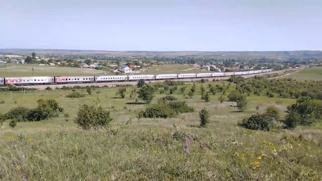 ВЛ10-1897 С ПОЕЗДОМ СПБ- СЕВАСТОПОЛЬ!