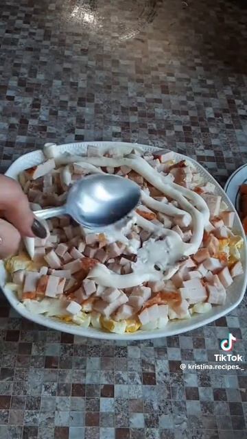 Быстрый слоёный салат за 15 минут 🥗