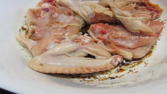 Запеченные курица с овощами и грибами
