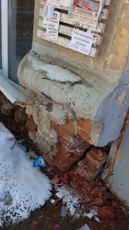 22 марта 2025 г., 11:49:48
Двор П. Осипенко 48 - окно
VID_20250322_114936990