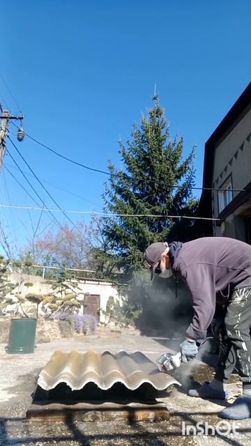 Халявные грядки из старого шифера#shorts смотреть онлайн