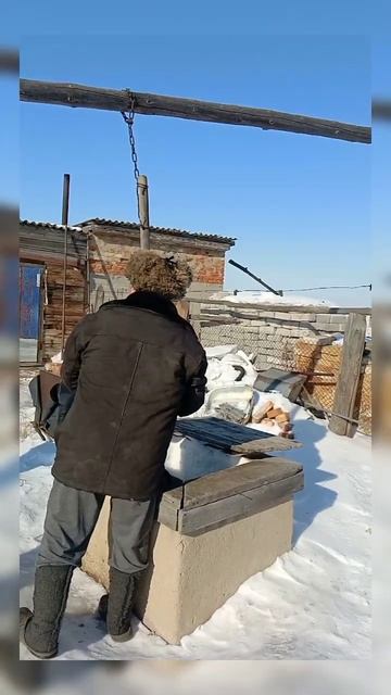 Колодец🪣🪜 в деревне-журавлик🪶 смотреть онлайн