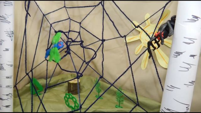 Паучок и стрекоза...