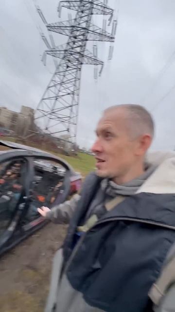 Остались от тачки рожки да ножки смотреть онлайн