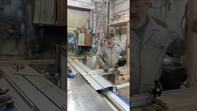 Рабочие моменты. #столярнаямастерская #wood #woodworking #carpentr смотреть онлайн