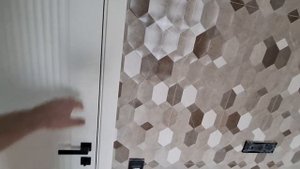 Установили двери и потолки в доме из СИП панелей