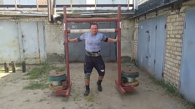 Евген Шавченко коромысло 404 кг смотреть онлайн