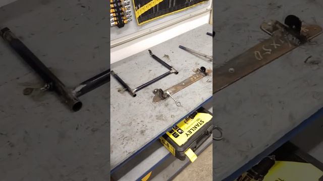 Подсветка рабочей зоны в мастерской смотреть онлайн