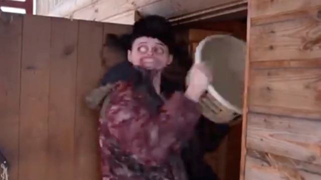 6 ЛЕТНИЙ Я ТОПЛЮ ДЕРЕВЕНСКУЮ БАНЮ С БАТЕЙ RYTP @sidelnikovvv