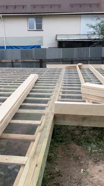 Платформа #каркасныйдом #работа #строительство #woodworking смотреть онлайн