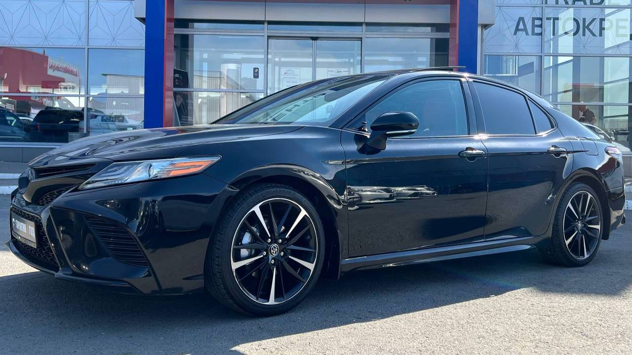 Toyota Camry '2018 смотреть онлайн