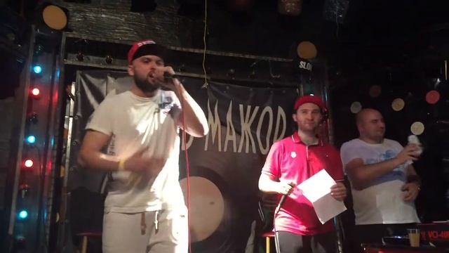 ДЕВОЧКИ ТЕКУТ!  Раскачал танцпол как надо! смотреть онлайн