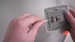 Как подключить Тв кабель к Тв розетке..