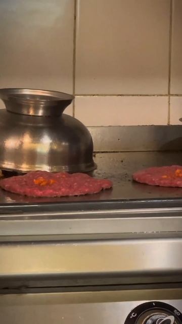 📌Чевапи Гриль, Шаболовка 30/12 #сербскаякухня #вкусно #sh смотреть онлайн