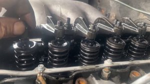 Сломало ось рокеров на 4D56