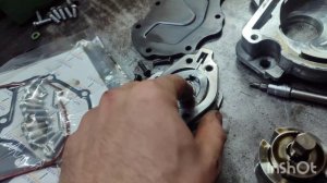 сильная течь стандемного/вакуумного насоса vw t5 попада
