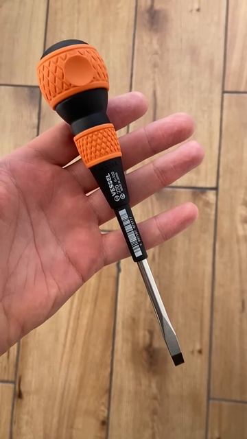 Отвертка Vessel 220 6x100mm смотреть онлайн