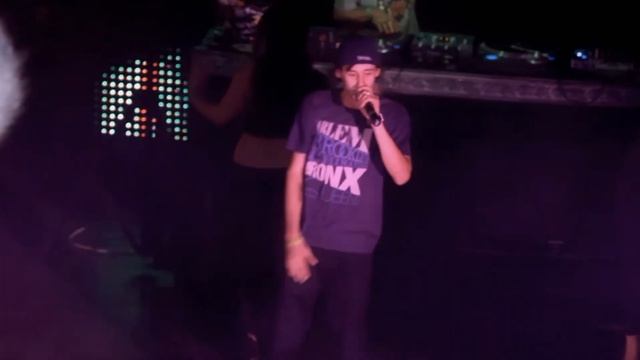 6.Голден Майк(Крис, Дрос, Пака) - Бомбейский блюз смотреть онлайн