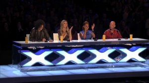 Х фактор Америка классно танцует