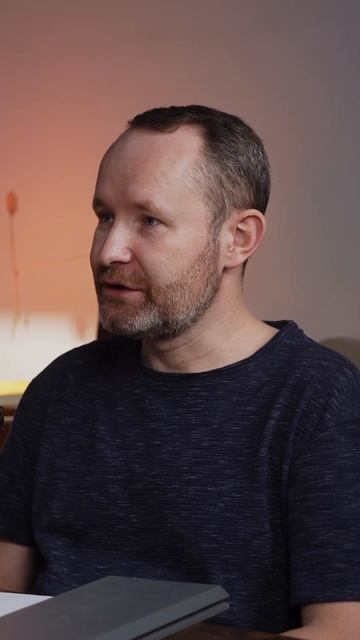 Покраска фасада кисточкой. Минусы #каркасныйдом #част? смотреть онлайн