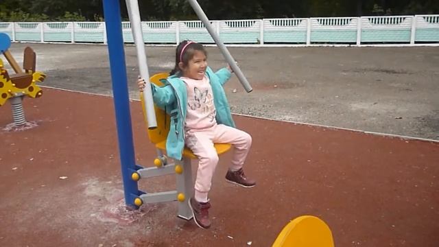 Детская площадка в Сергеевке.Казахстан(Лидия Маляков?