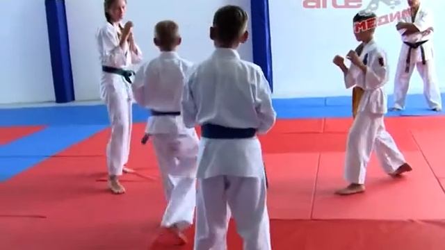 Алексей Орлов поздравил жителей Берёзовского с откры? смотреть онлайн